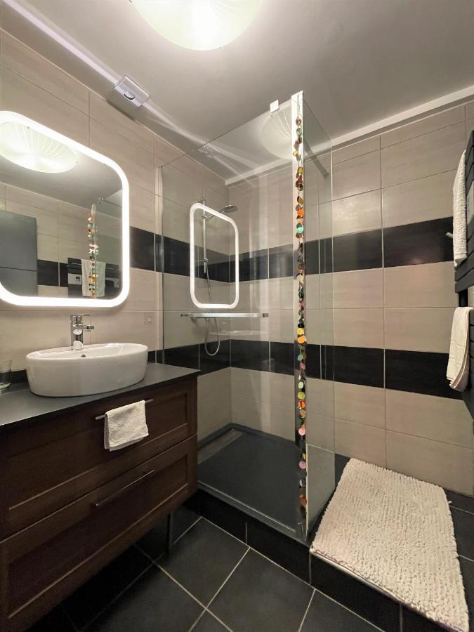 T2 De 40 M2 - Facile D'Acces, Lumineux Et Au Calme Lejlighed Saint-Genet-Lerpt Eksteriør billede